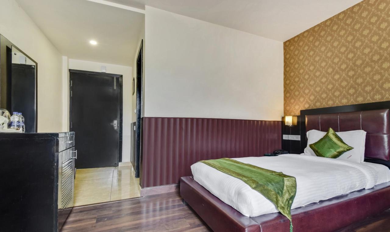 The Vaikunth Hotell Dharamshala Eksteriør bilde